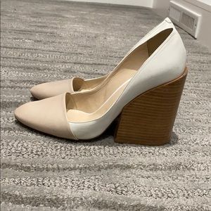 Chloe block heeled pump